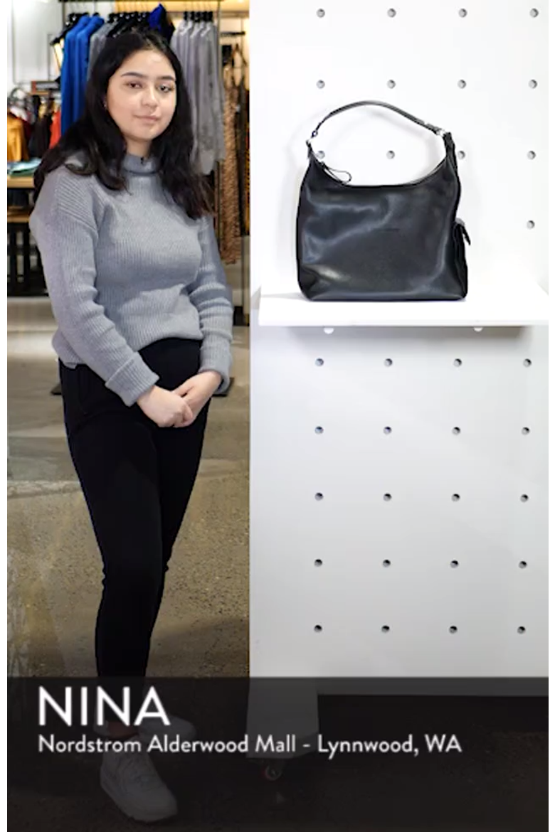 Le Foulonné Leather Hobo video