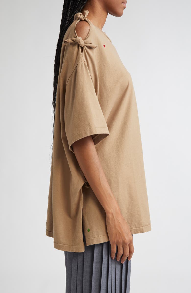 Undercover Embroidered Bow Sleeve Cotton T-Shirt, Alternate, color, Gray Beige