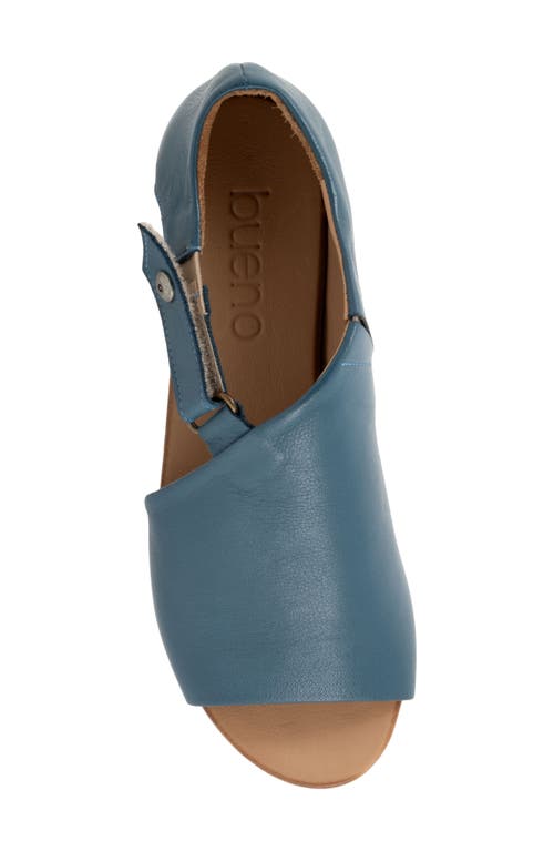 Bueno Kale Flat Sandal