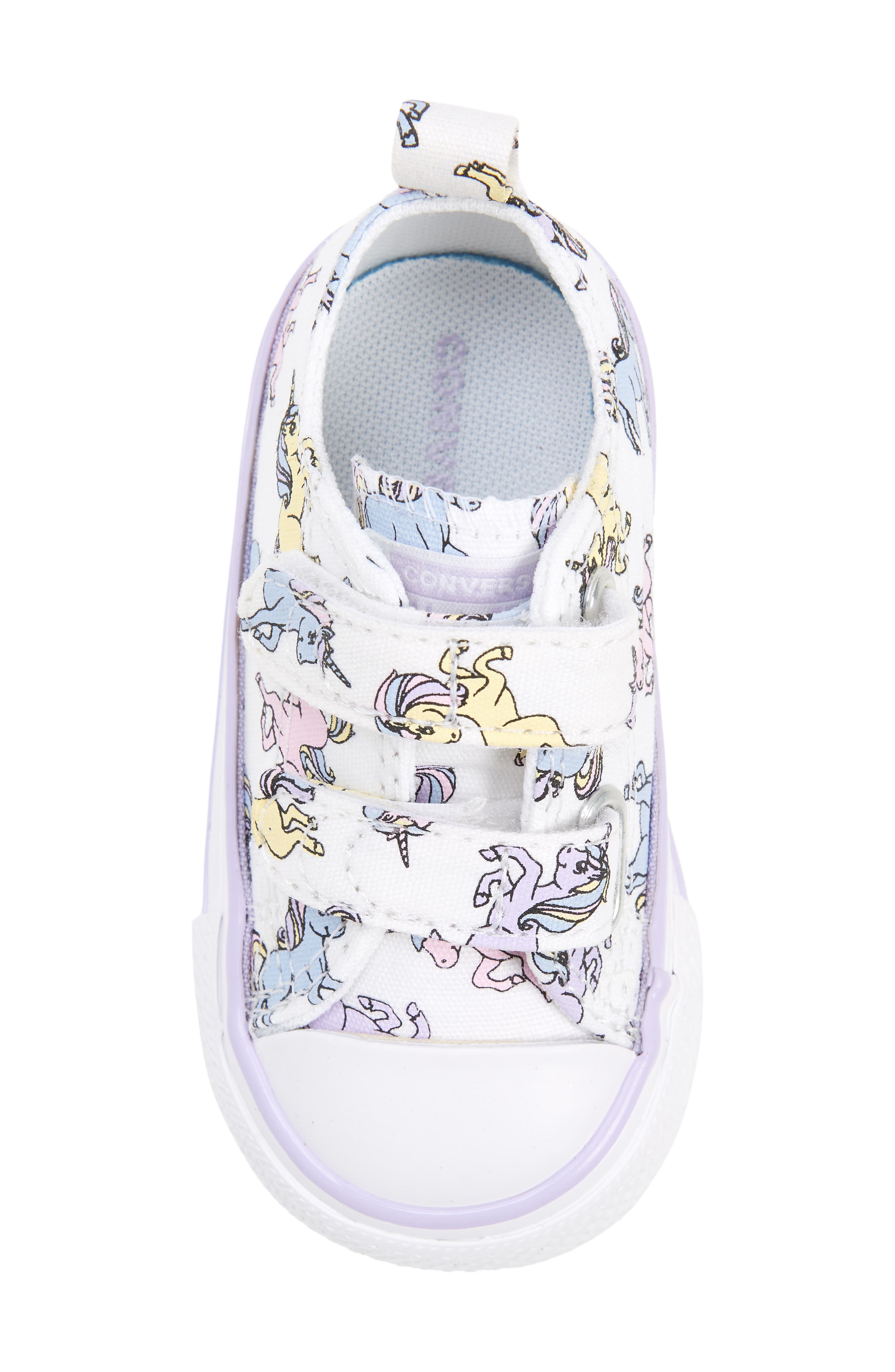 Converse Chuck Taylor<sup>®</sup> All Star<sup>®</sup> 2V Sneaker, Alternate, color, 