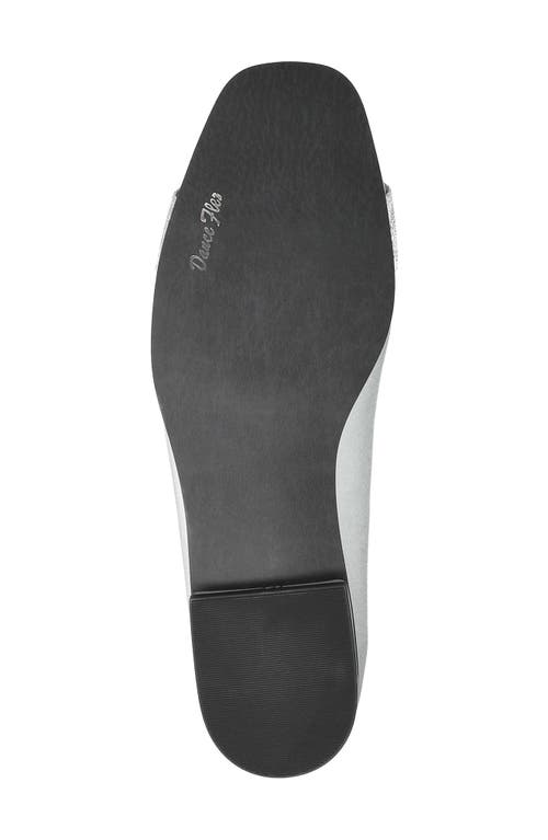 Easy Street Keely Flat In Silver