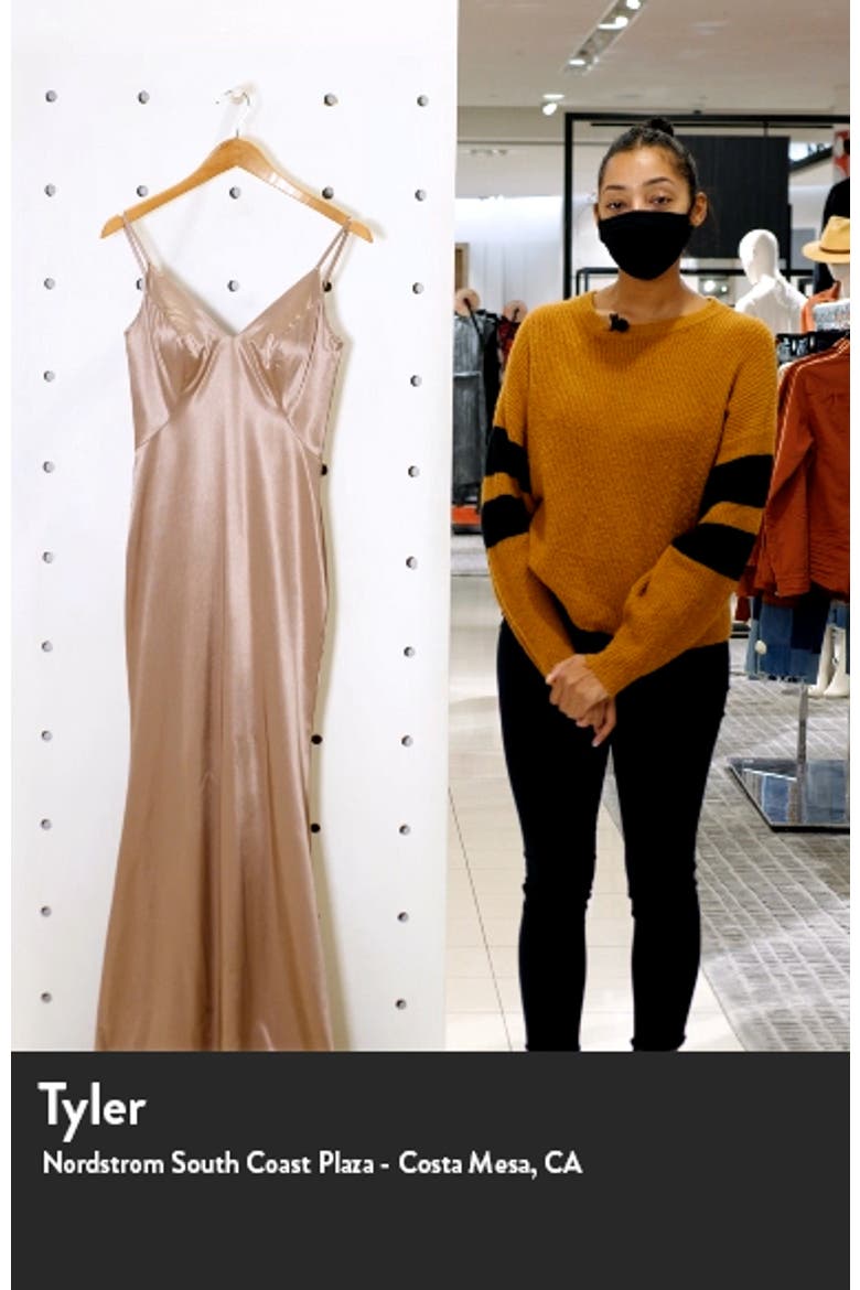 Stretch Satin Trumpet Gown video