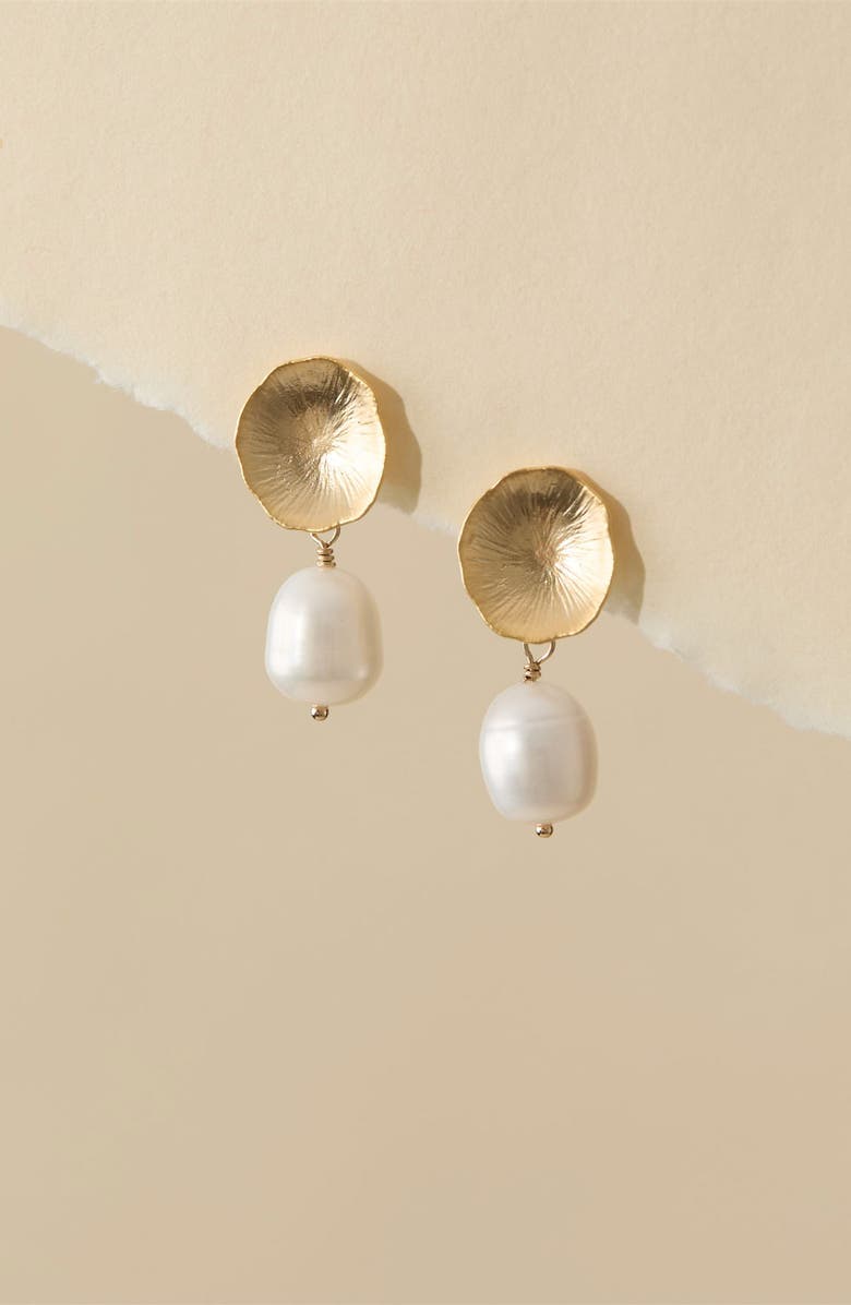 Set & Stones Dylan Freshwater Pearl Drop Earrings, Alternate, color, Gold