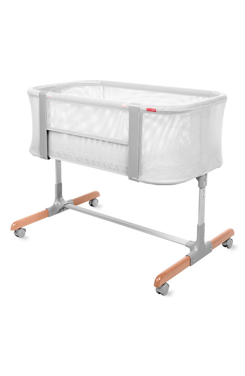 Skip Hop Cozy Up 2-in-1 Bedside Sleeper & Bassinet, Alternate, color, Grey