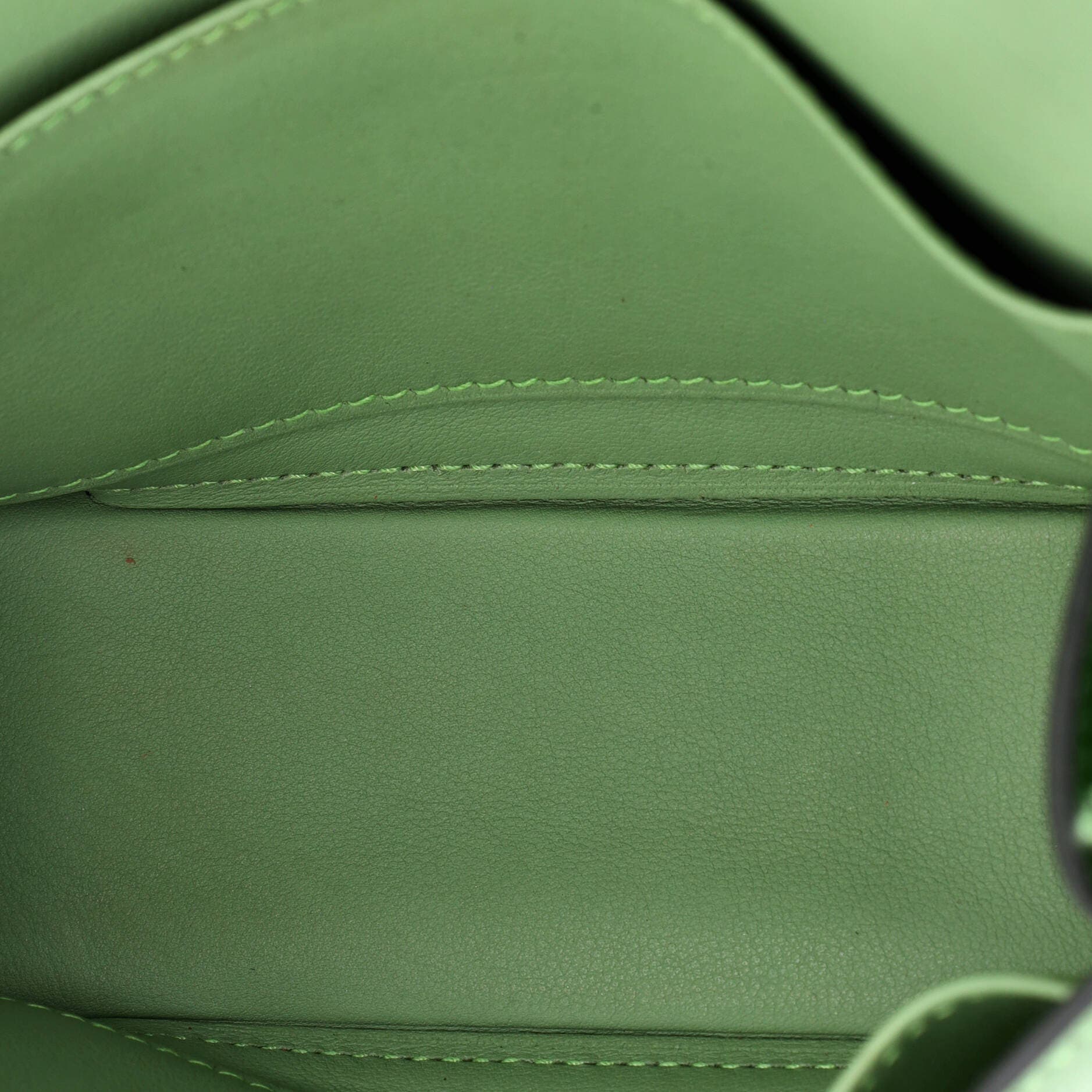 Pre-Owned Hermes Geta Bag Chevre Mysore, Alternate, color, Vert Criquet