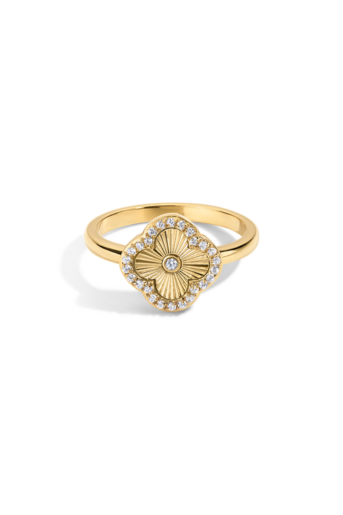 Electric Picks Icon Clover Ring in Gold - 8 