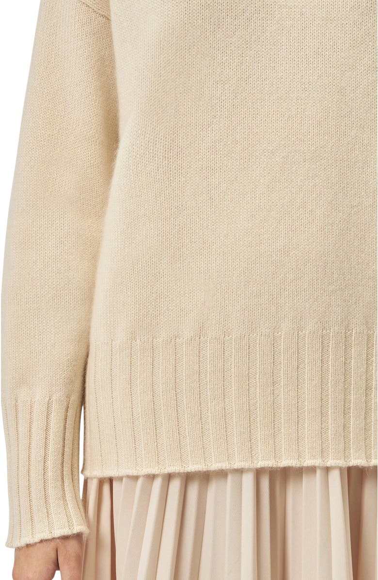 GOBI Mongolian Cashmere Relaxed-Fit Cashmere Turtleneck, Alternate, color, Off White