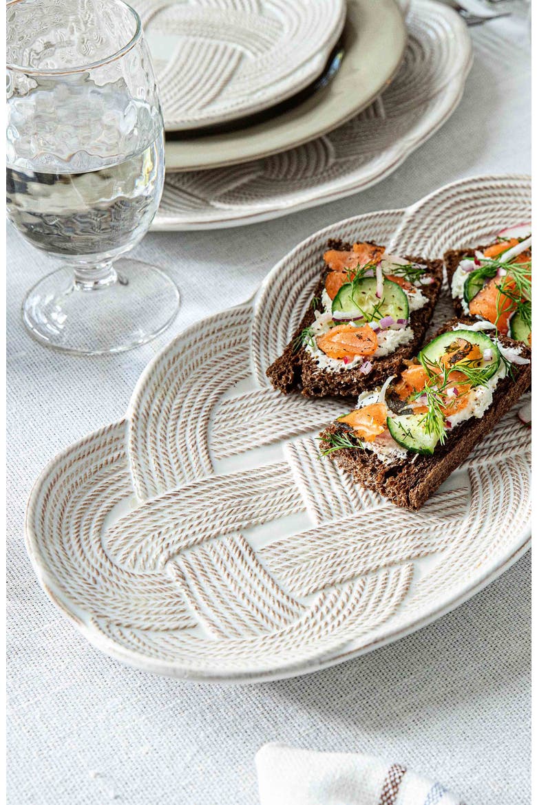 Le Panier Mystic Knot Hostess Tray, Alternate, color, WHITEWASH