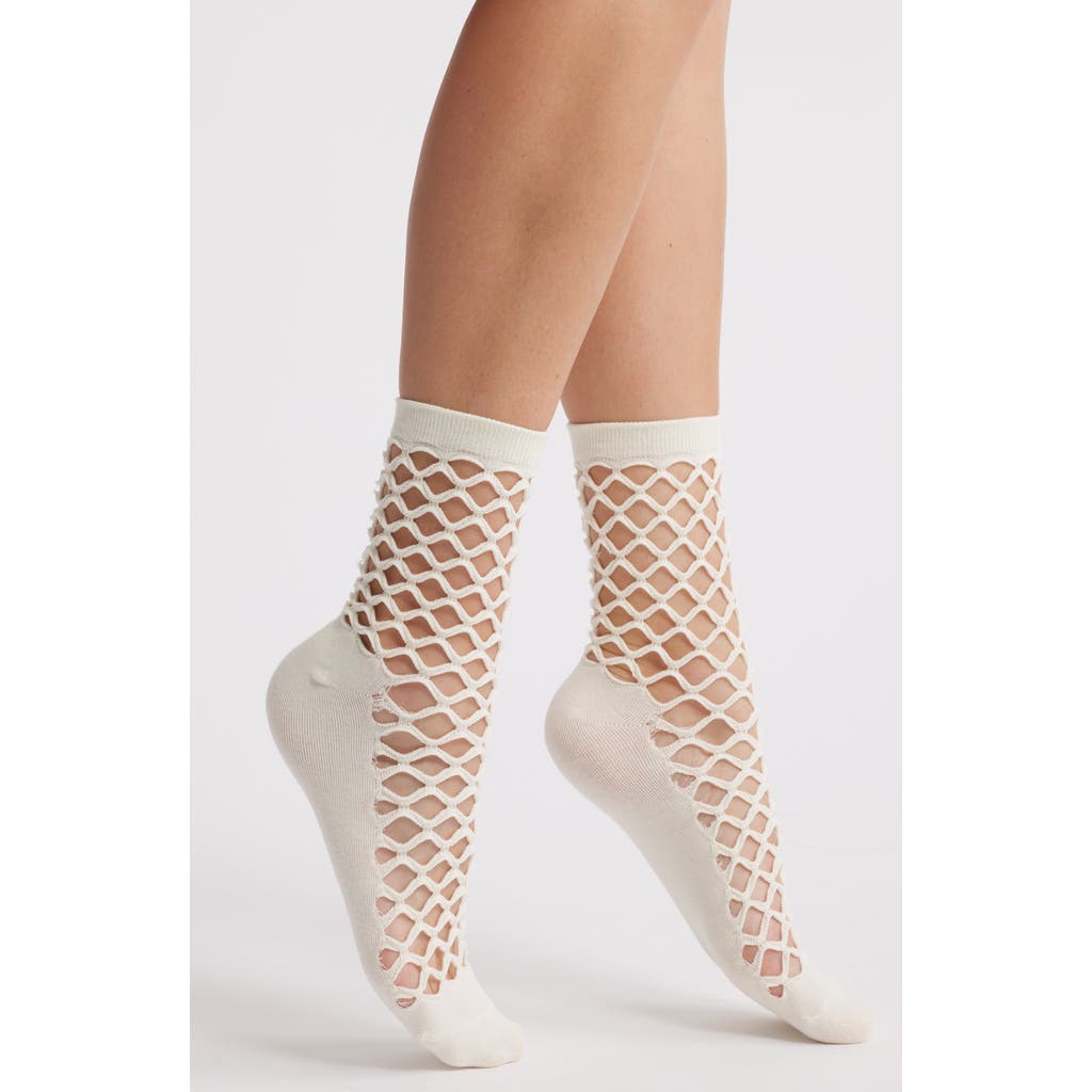 Stems Netted Crew Socks In White