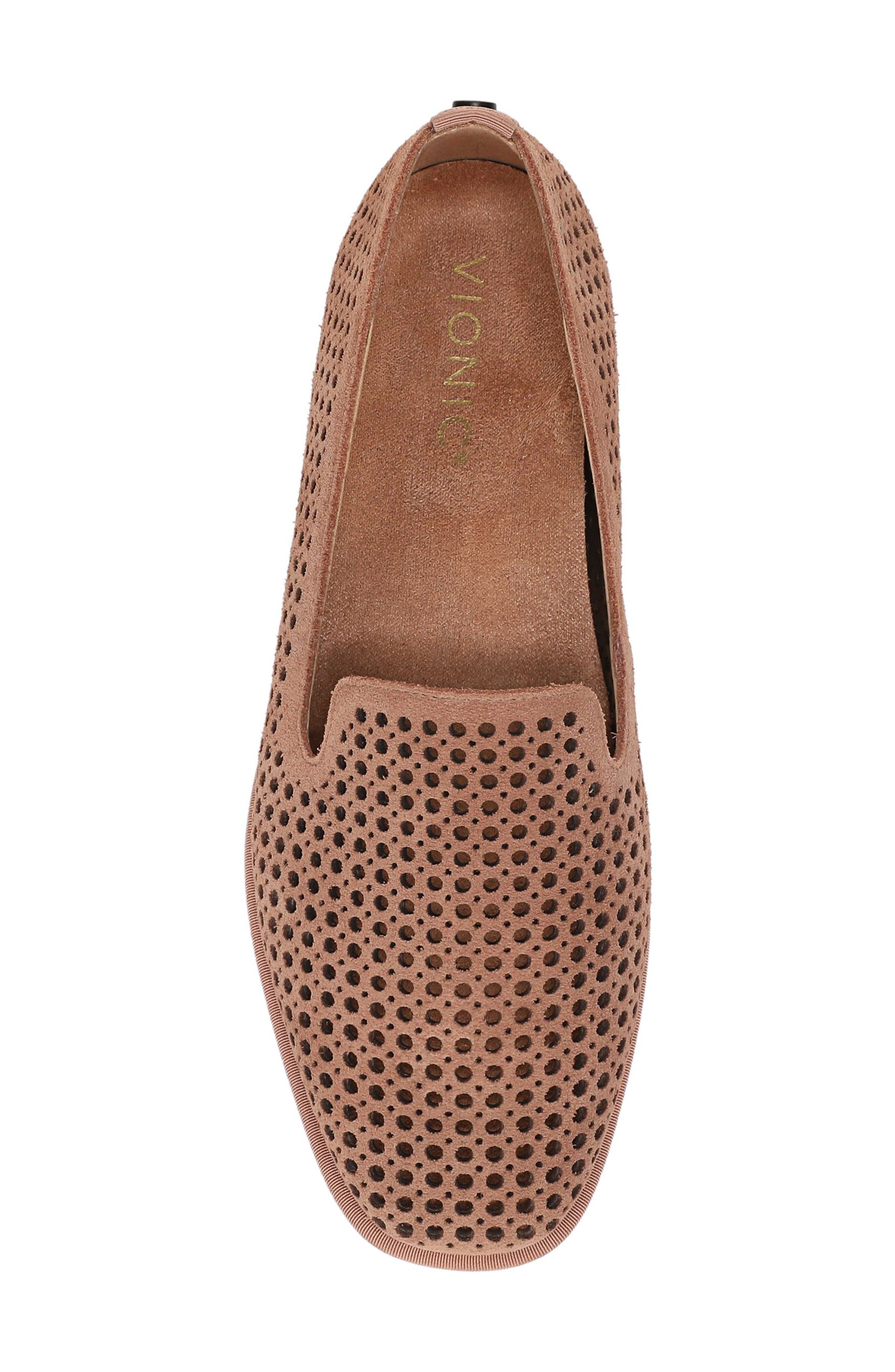 Vionic Willa 2.0 Perforated Flat, Alternate, color, Mocha Mousse