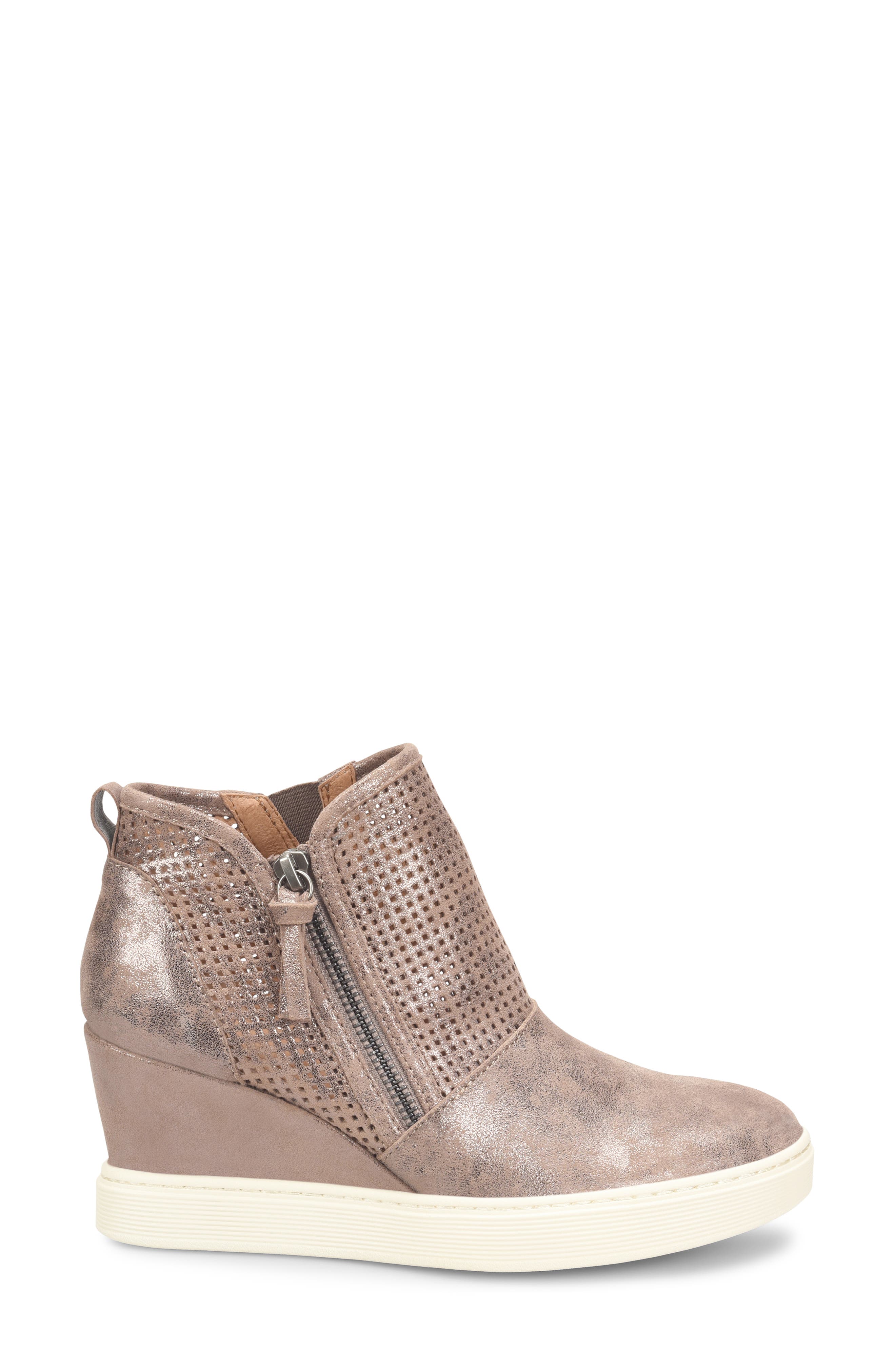 Söfft Bellview Wedge Bootie, Alternate, color, 