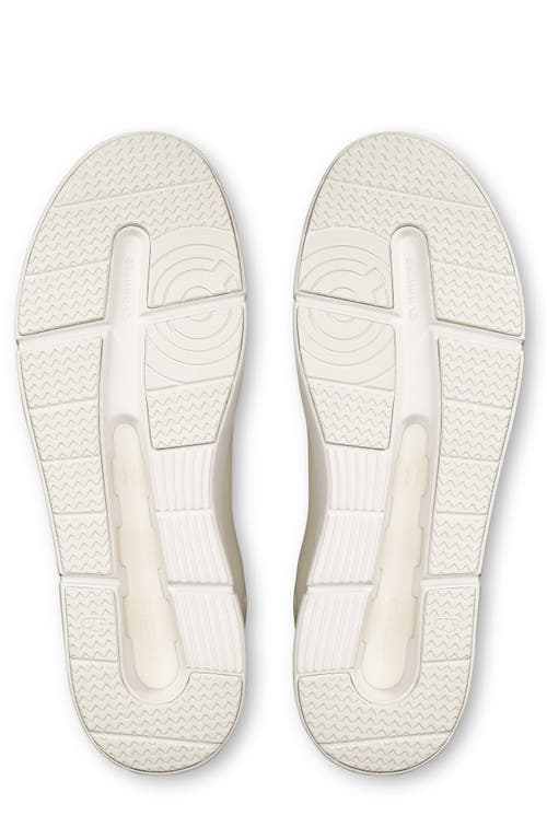 On The Roger Advantage Tennis Sneaker In White