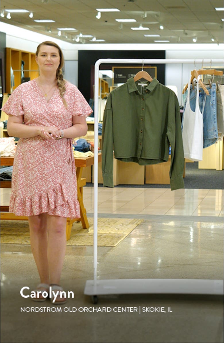 The Crop Relaxed Button-Up Shirt, sales video thumbnail