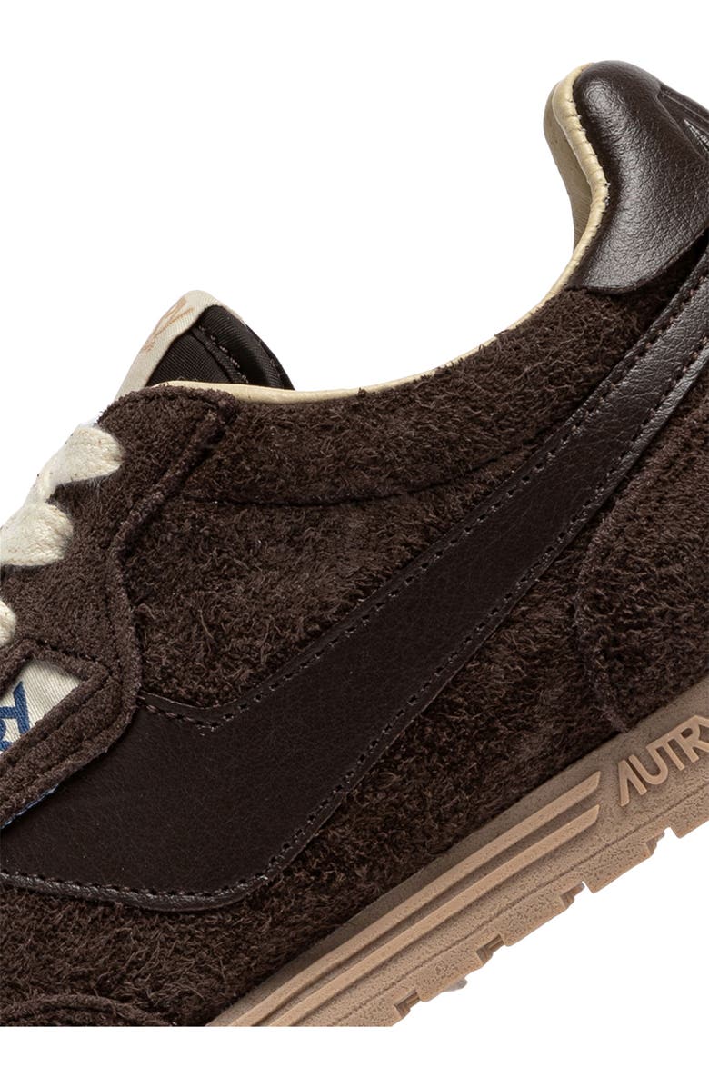 AUTRY Hyperway Low Sneaker, Alternate, color, Ebony