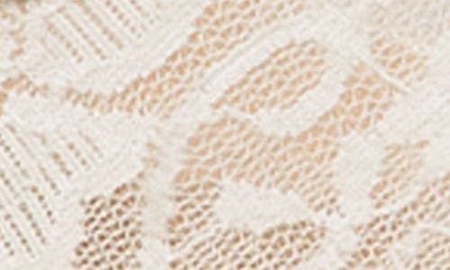 Chase & Chloe Chase And Chloe Nerissa Lace Sandal In White