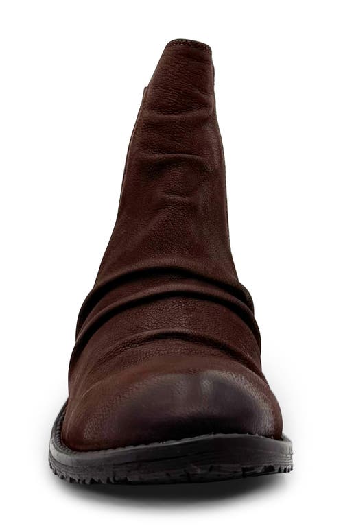 Chelsea Crew Trail Chelsea Boot In Brown