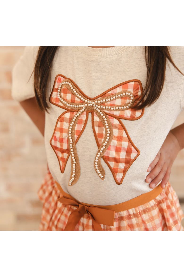 Cinnamon Plaid Bow Patch Short Sleeve T-Shirt, Alternate, color, Natural Heather