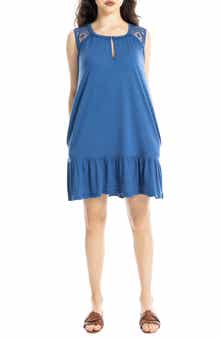Lace Trim Sleeveless Trapeze Dress