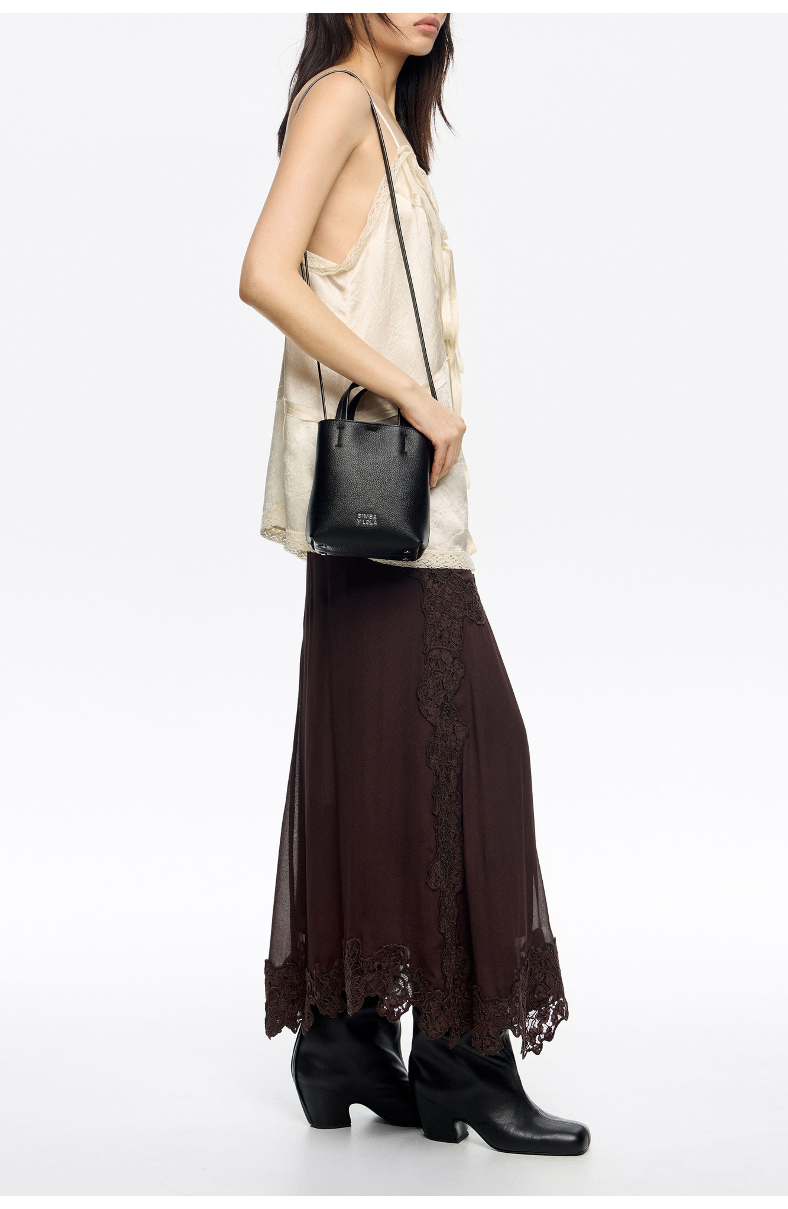 Bimba y Lola Mini Leather Chihuahua Bag, Alternate, color, Black