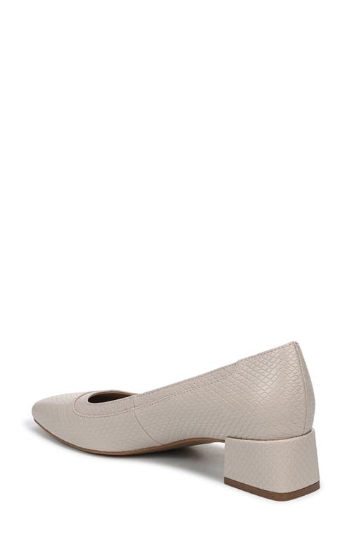 Naturalizer Huntley Kitten Heel Pump In Neutral