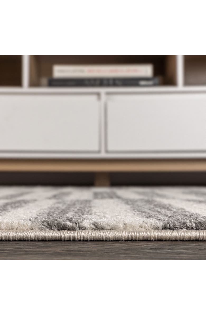 JONATHAN Y Lyla Offset Stripe Area Rug, Alternate, color, Gray/Cream