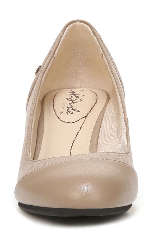 Lifestride Dreams Wedge Pump In Neutral