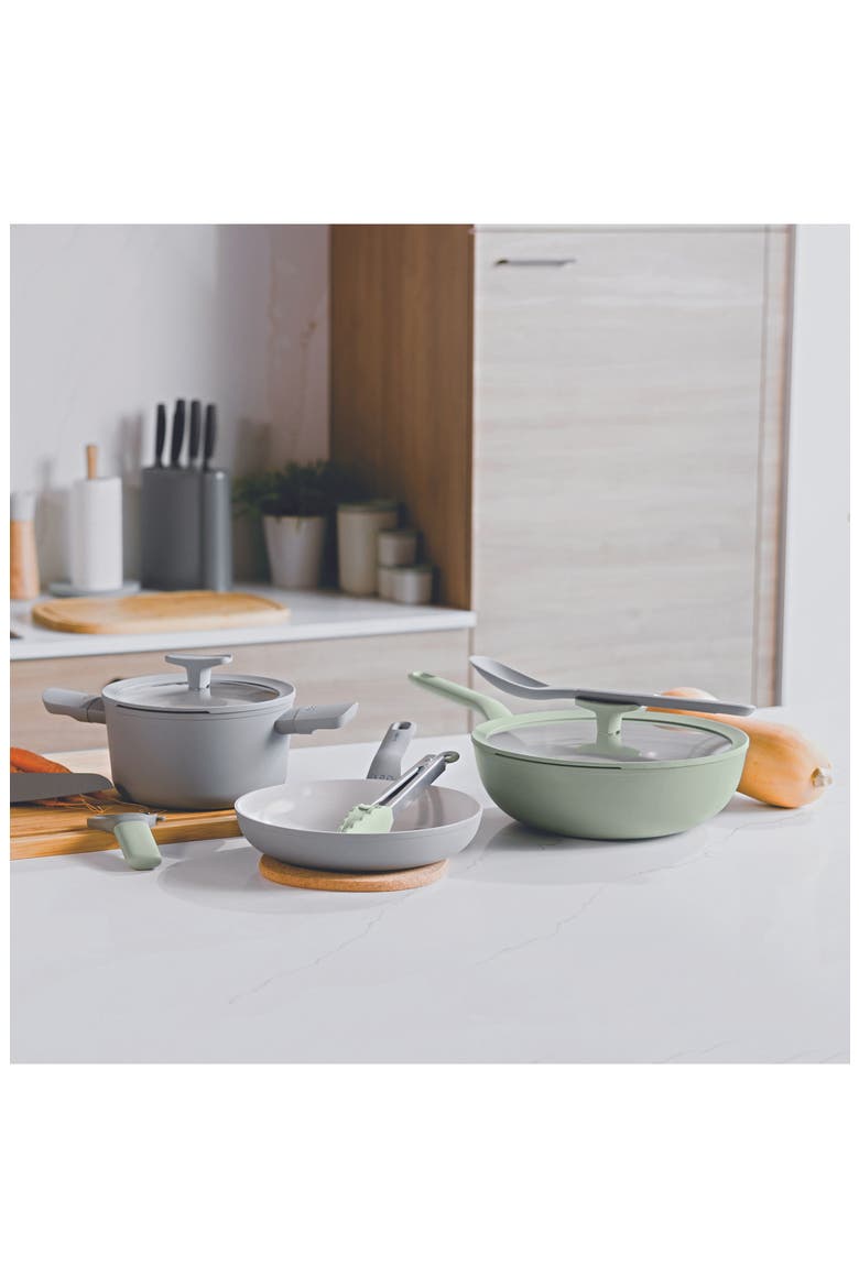 Leo Balance 4.4-Quart Wok Pan, Alternate, color, SAGE
