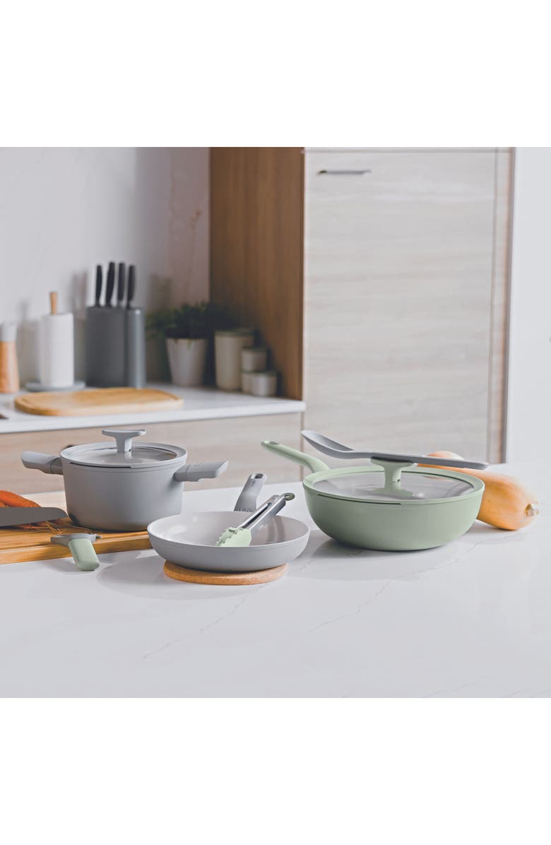 BergHOFF Leo Balance 4.4-Quart Wok Pan, Alternate, color, Sage