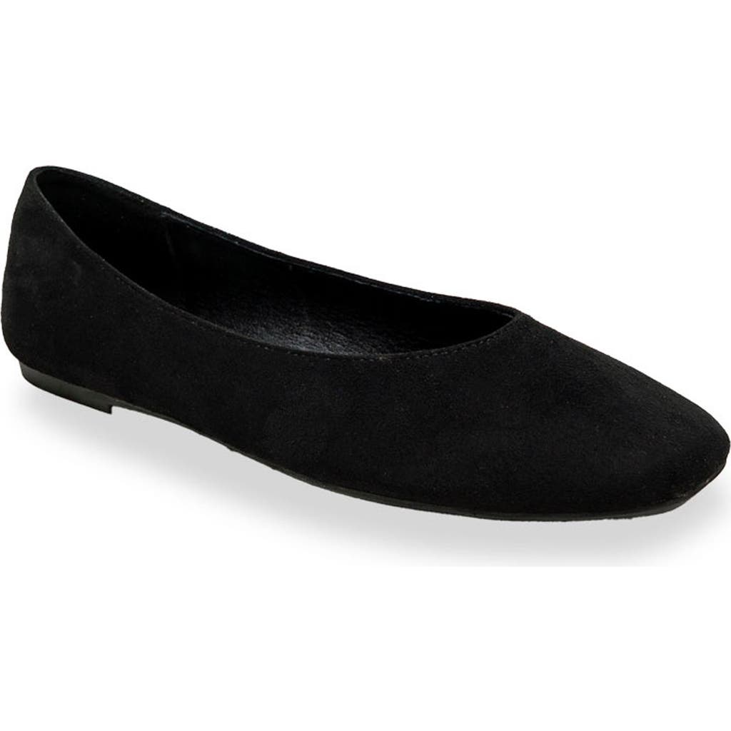 Chase & Chloe Chase And Chloe Square Toe Ballet Flat In Black