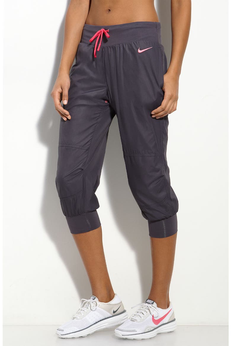 'Assist' Woven Capris, Main, color, GRIDIRON/ SPARK