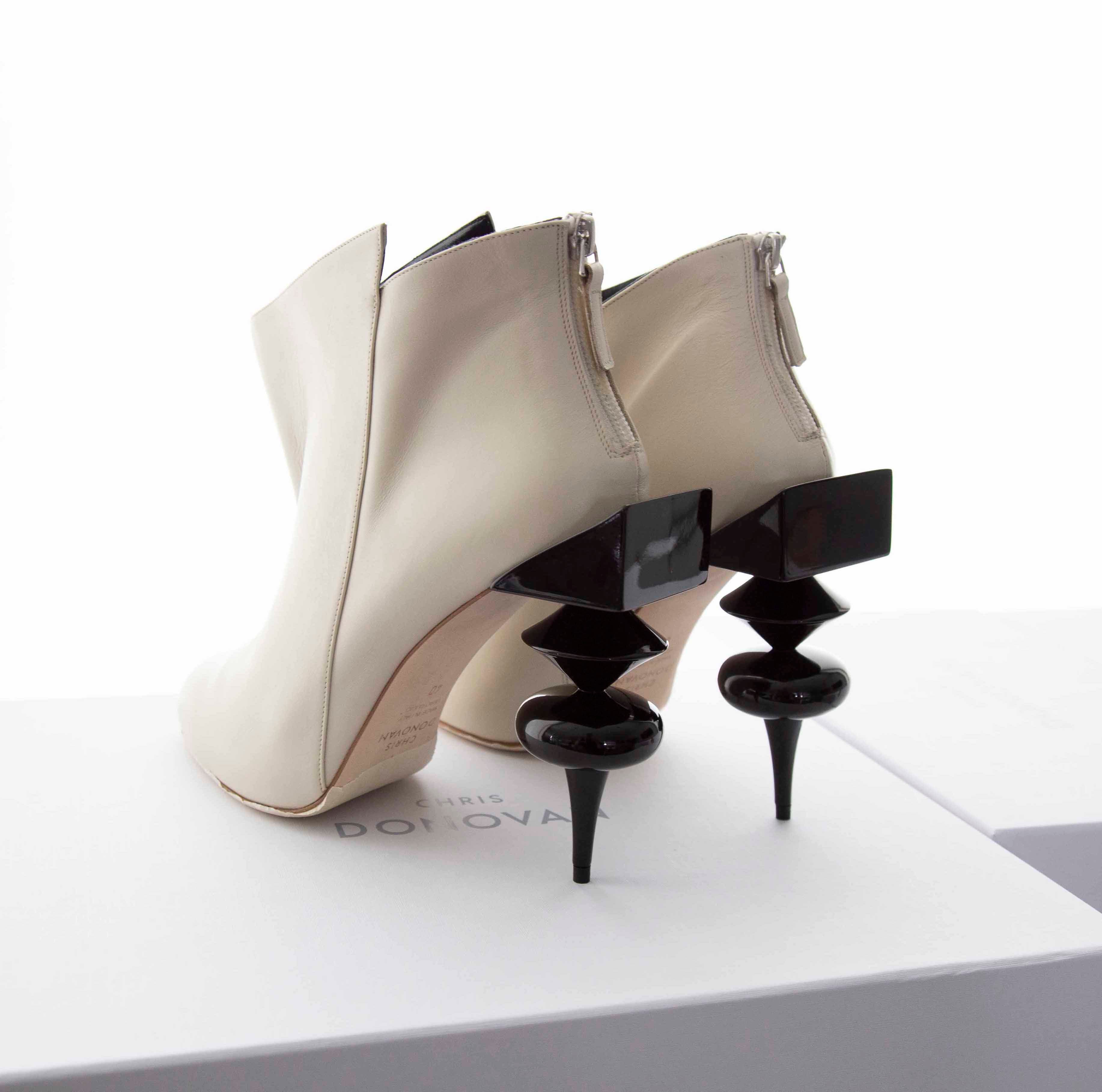 Alpha Boot, Alternate, color, White