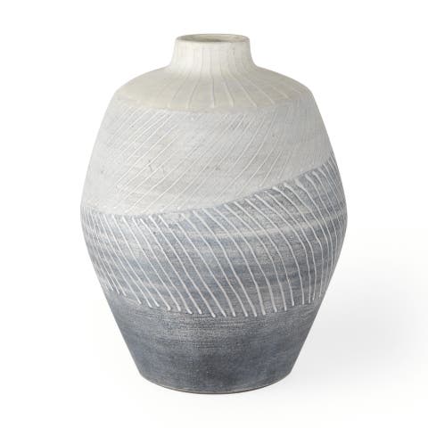 Blume Textured Vase