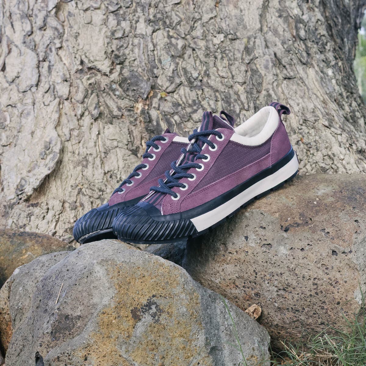 Grounder Hiker Low-Top Sneaker, Alternate, color, Burgundy