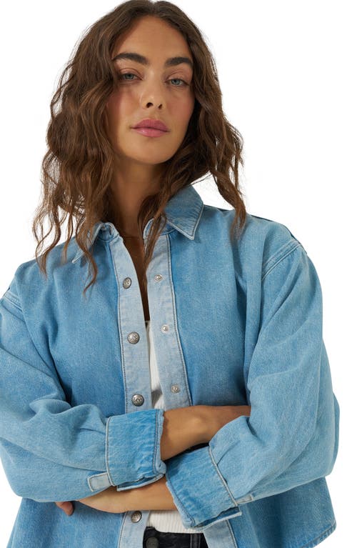 Lee Drapey Contrast Wash Snap-up Shirt In Blue