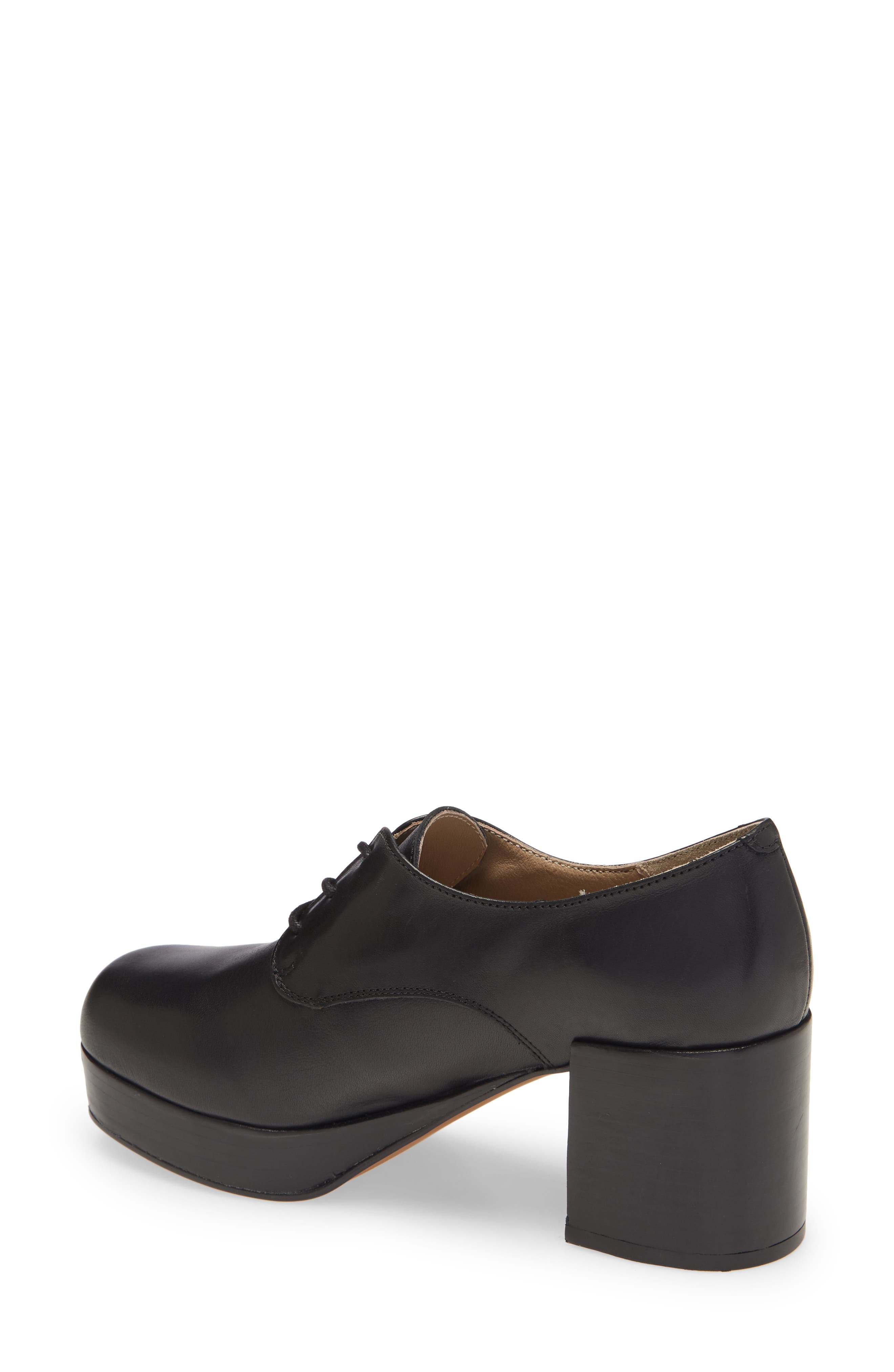 INTENTIONALLY BLANK Albany Platform Pump, Alternate, color, 