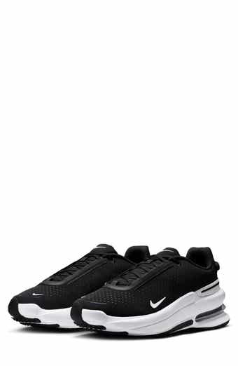 Nike Air Zoom Upturn SC Sneaker