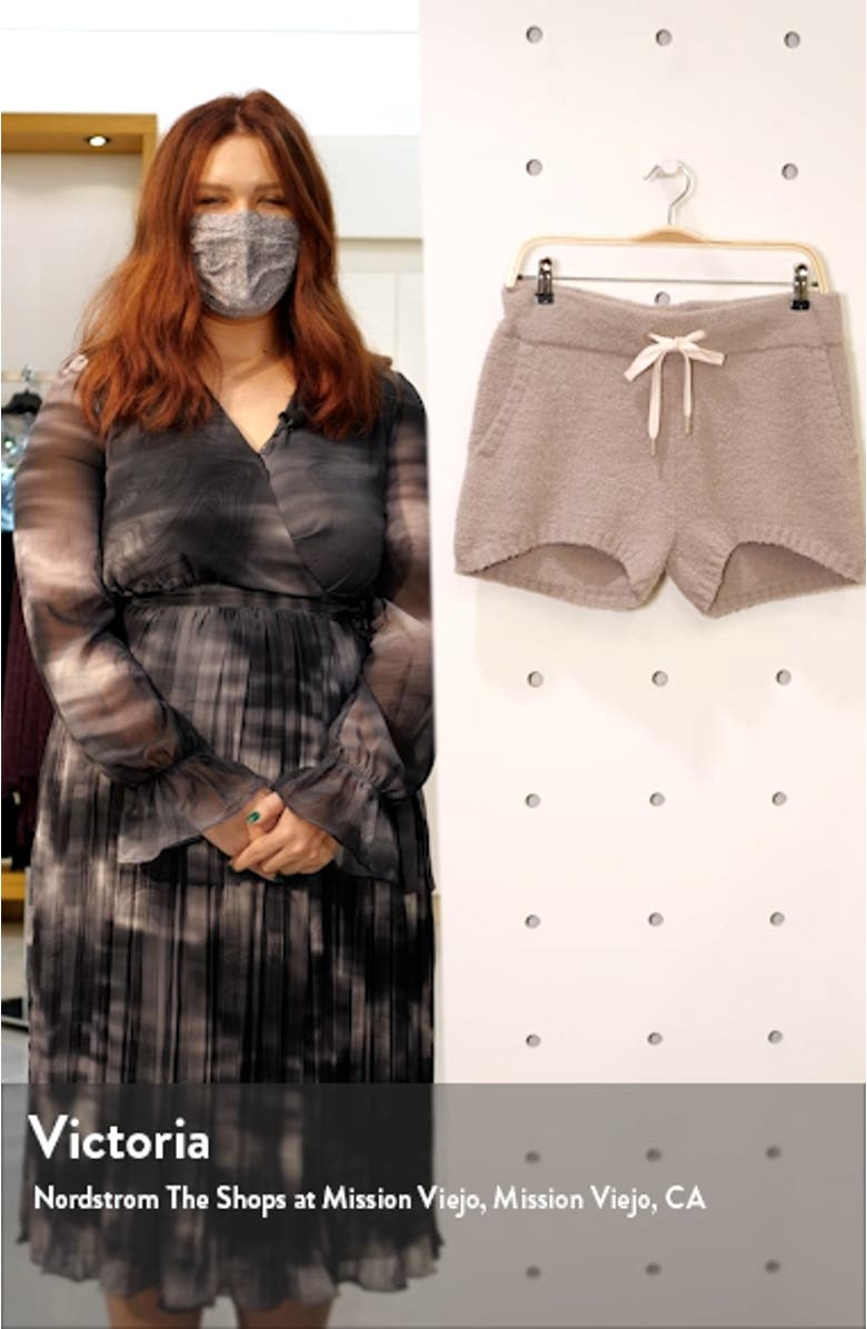 UGG Noreen Shorts, sales video thumbnail