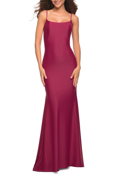 La Femme Sleeveless Jersey Gown With Train In Berry