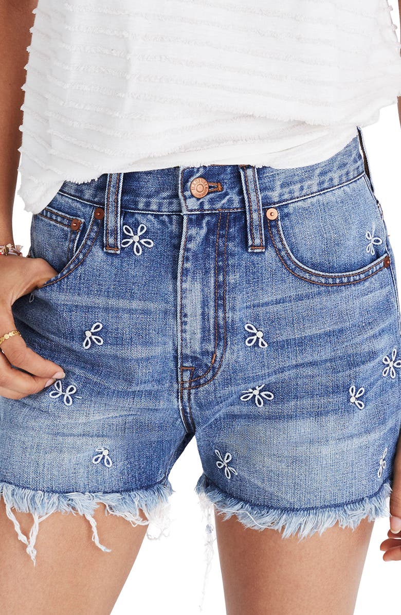 Madewell Perfect Daisy Embroidered High Waist Denim Shorts, Main, color, 