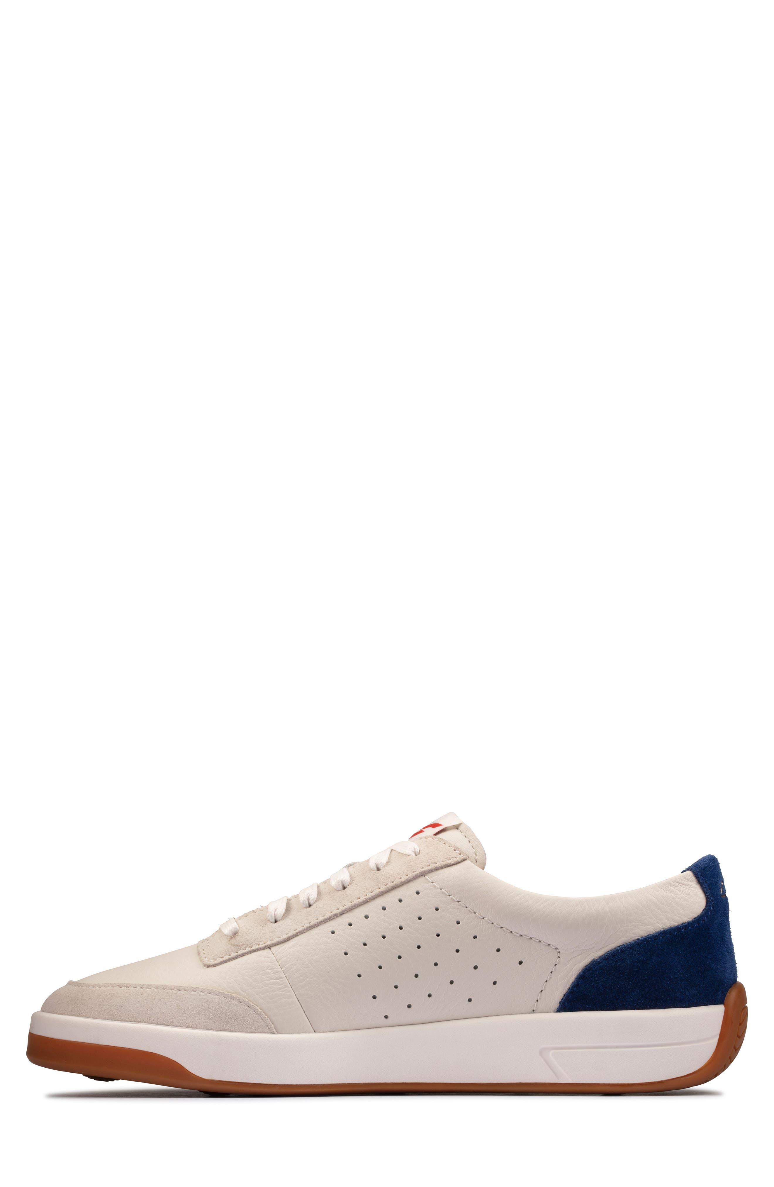 Clarks<sup>®</sup> Hero Air Sneaker, Alternate, color, 