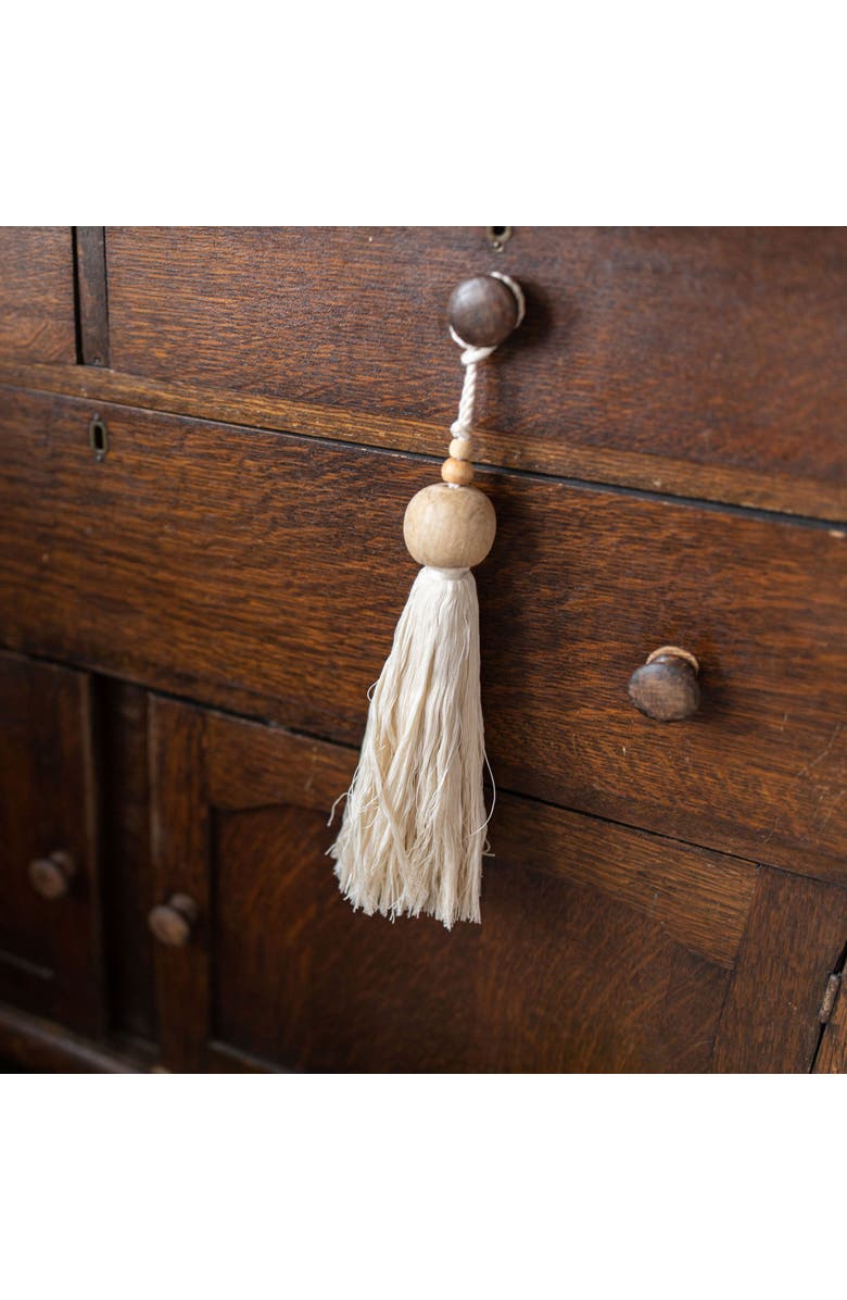 Foreside Home and Garden Beaded Cap Tassel White Cotton & Wood, Alternate, color, White