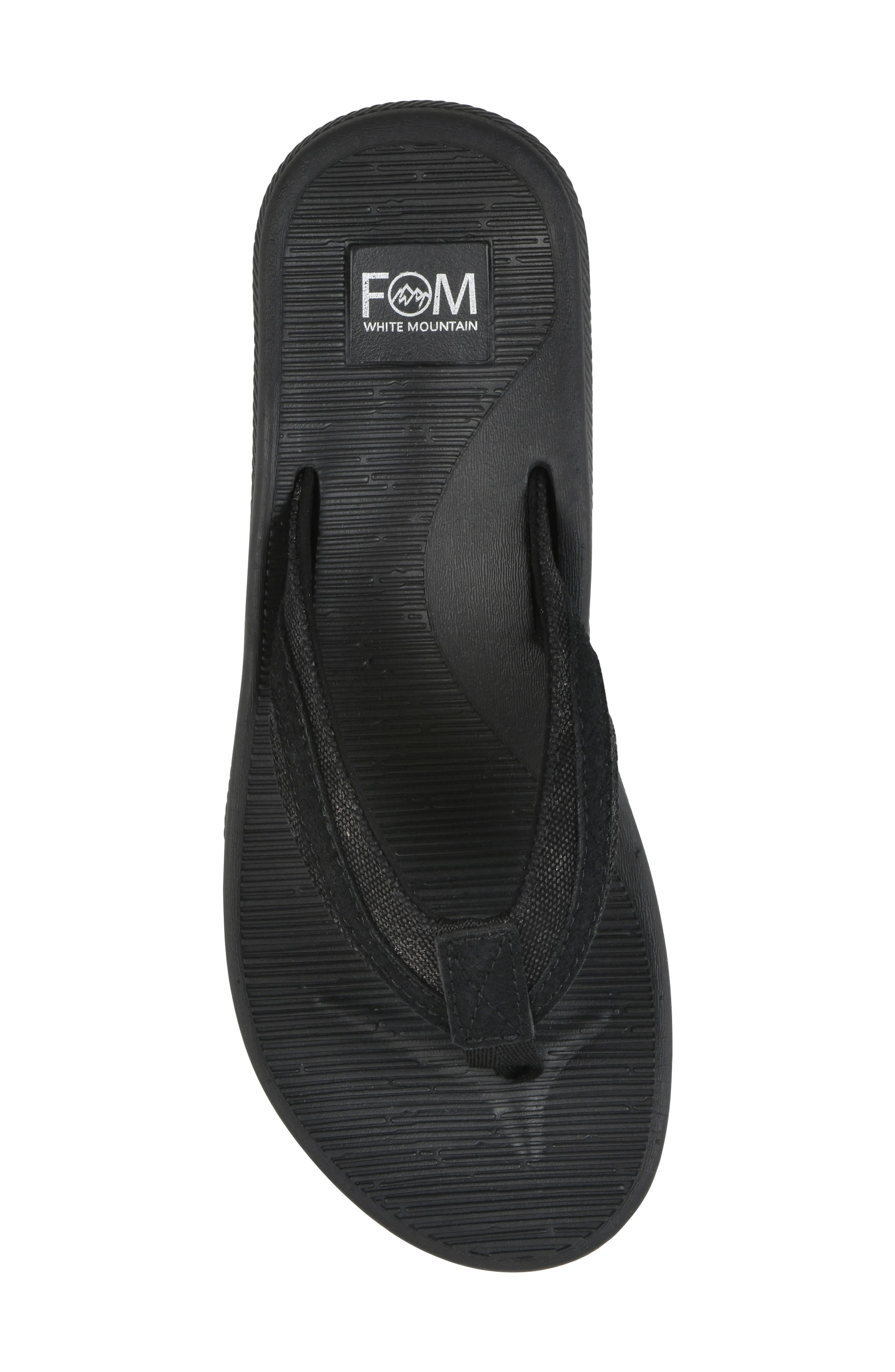 CLIFFS BY WHITE MOUNTAIN Bays Flip Flop Sandal, Alternate, color, 