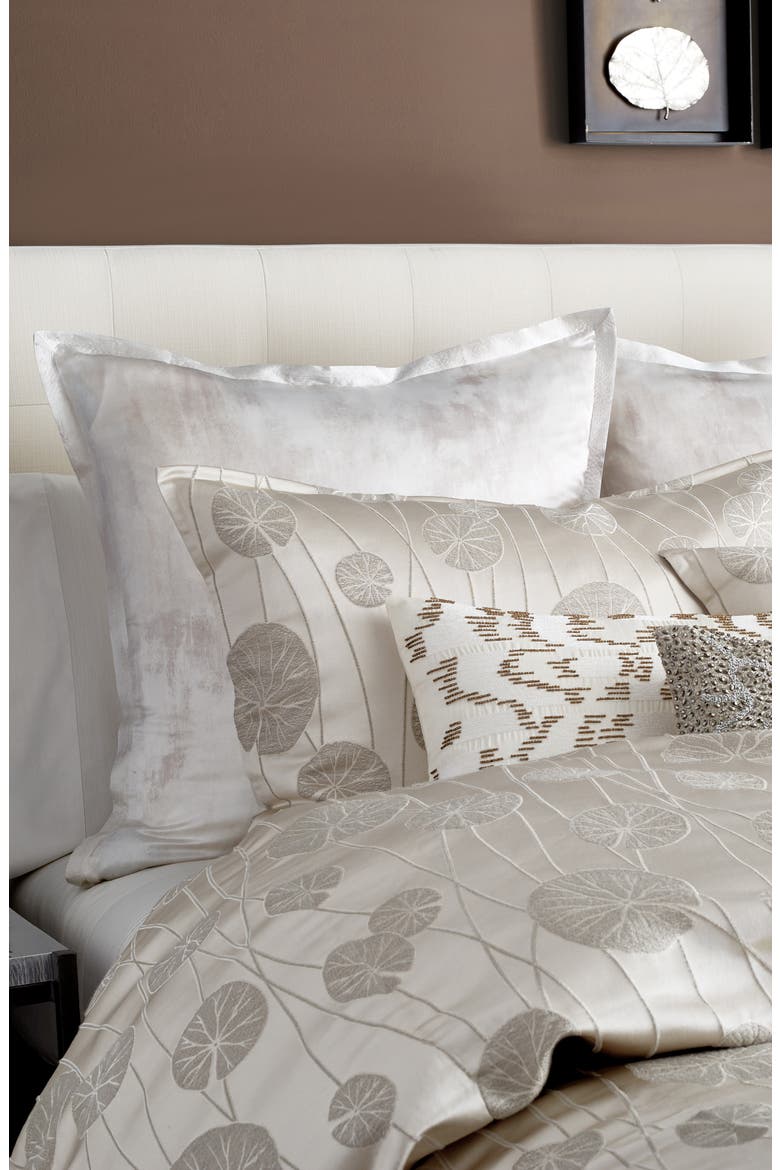 Lily Pad Duvet Cover, Alternate, color, CHAMPAGNE