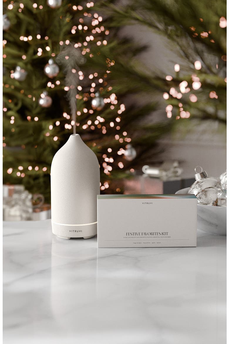 Festive Favorites Diffuser Scents 4-Piece Essential Oil Kit, Alternate, color, NO COLOR