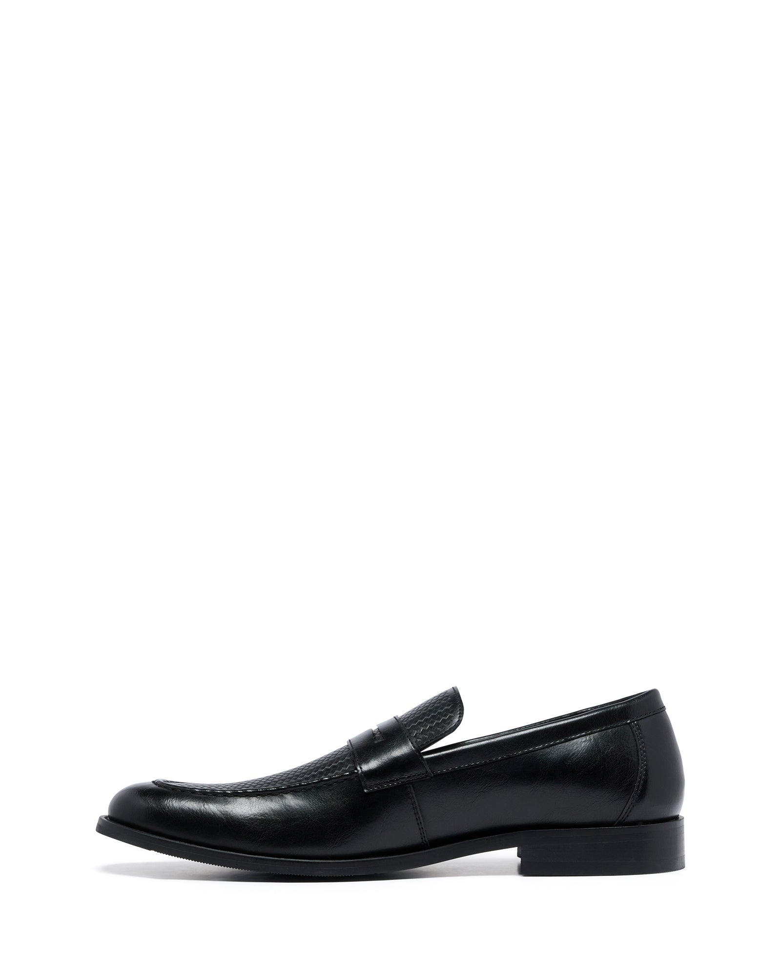 Uncut CLARKE Round Toe Penny Loafer, Alternate, color, Black Pu