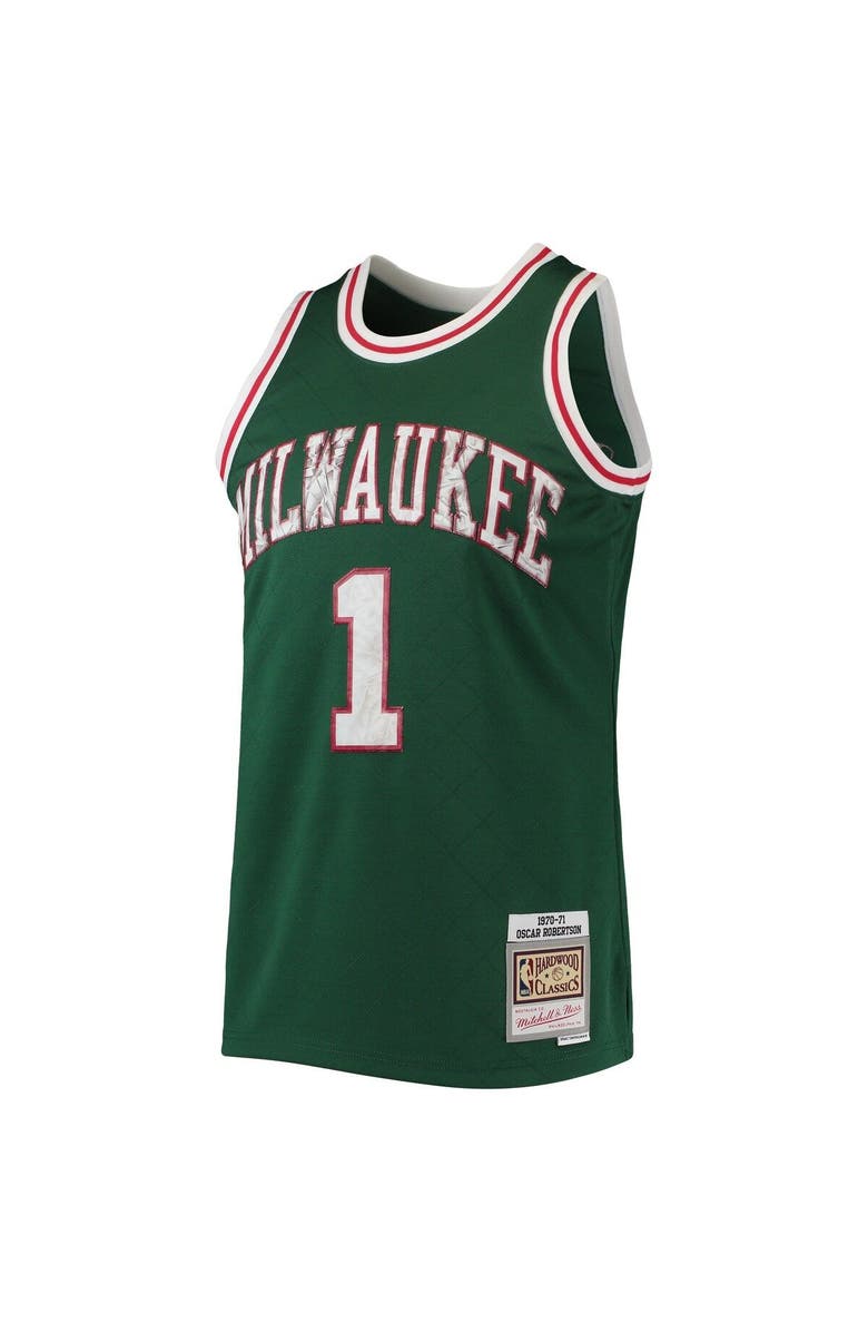 Mitchell & Ness Men's Mitchell & Ness Oscar Robertson Green Milwaukee Bucks 1996/97 Hardwood Classics NBA 75th Anniversary Diamond Swingman Jersey, Alternate, color, 