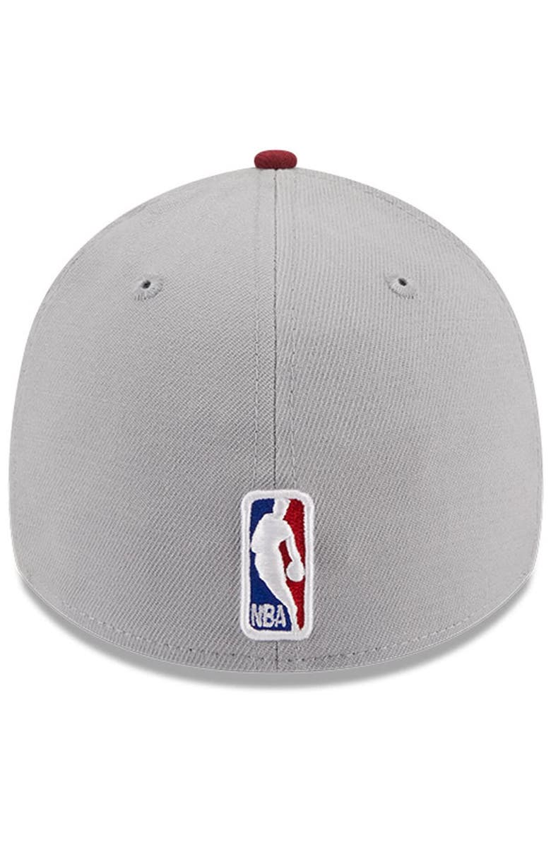 New Era Men's New Era Gray/Wine Cleveland Cavaliers Tip-Off Two-Tone 39THIRTY Flex Hat, Alternate, color,