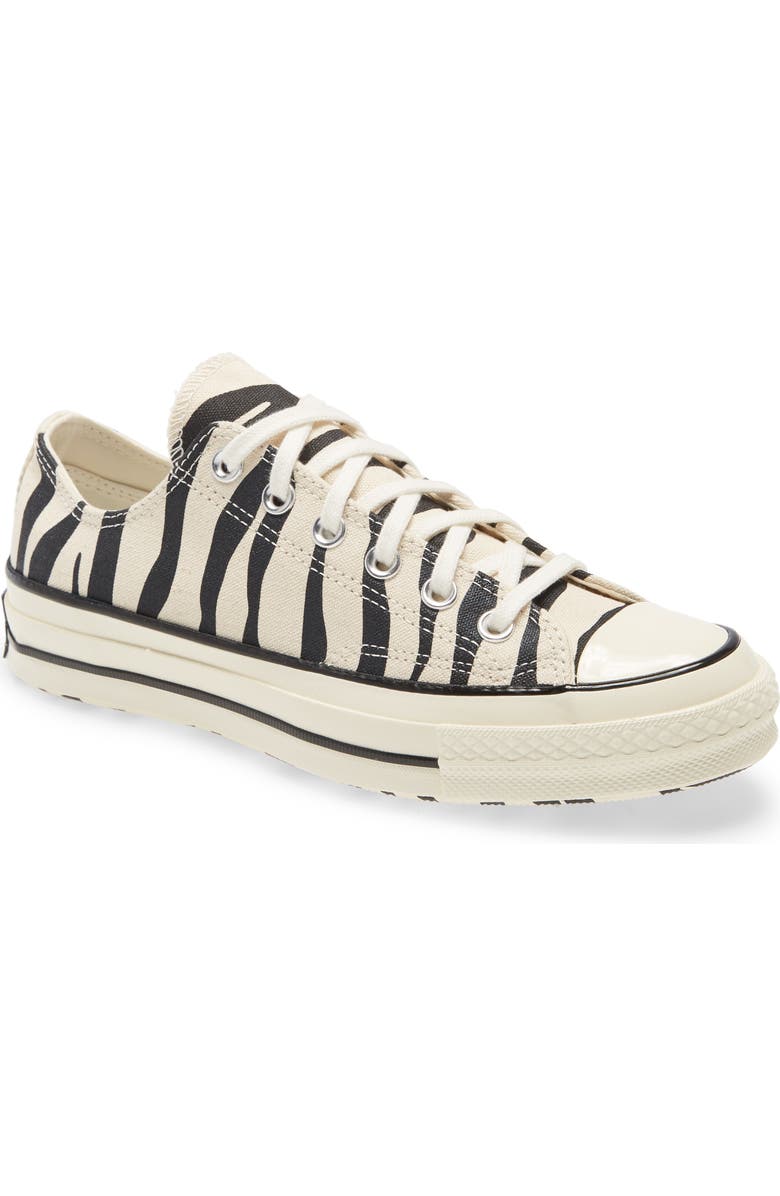 Converse Chuck Taylor<sup>®</sup> All Star<sup>®</sup> Chuck 70 Ox Sneaker, Main, color,