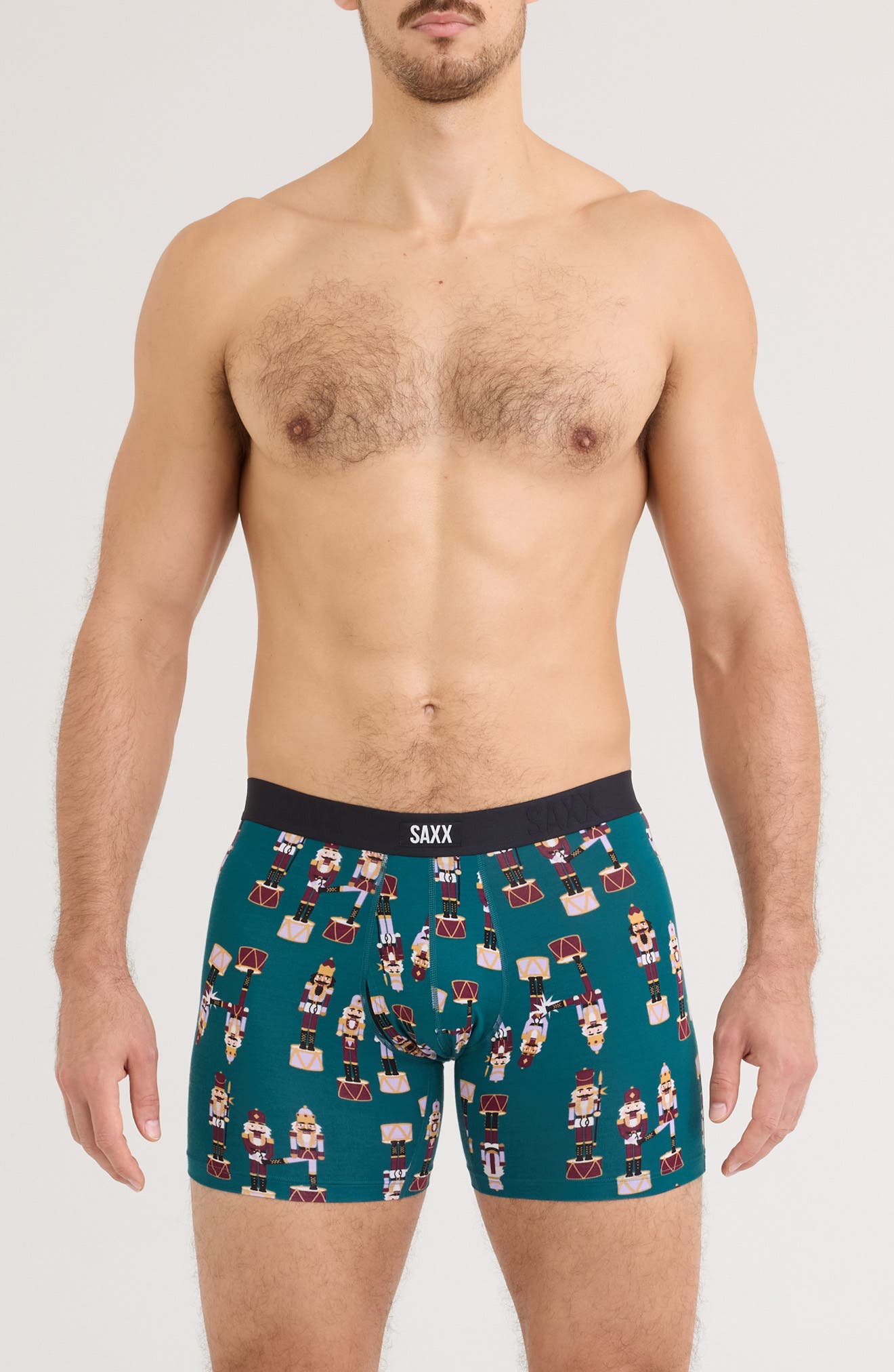 NUTCRACKER 25/ BLACK