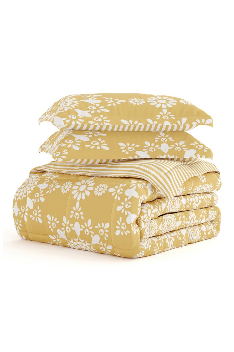 Premium Ultra Soft Daisy Medallion Reversible Down-Alternative Comforter Set, Main, color, YELLOW